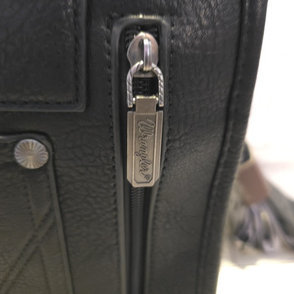 Wrangler Cow Print Concealed Carry Western Tote Crossbody Handbag - Picture 7 of 16